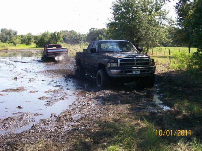 2011-Oct-01 HGR4X4 Cookout P1 052